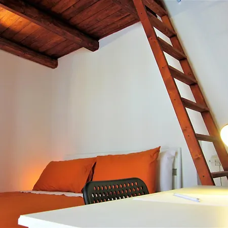 Oda ve Kahvaltı Icalderai Palermo